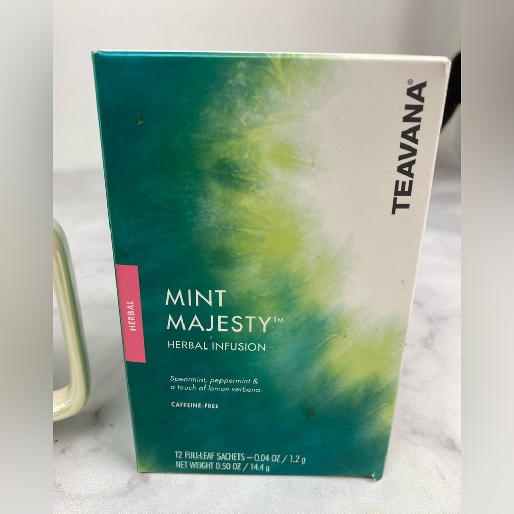 🥳SALE🥳RARE TEAVANA Starbucks Royal English Tea & Mint Majesty Tea + mug - Picture 4 of 15